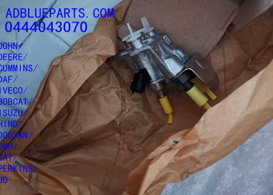 0444043070 OEM BOSCH ডিএফ ডোজিং ইউনিট / ইউরিয়া নজল / ডোজিং মডিউল 0444043070 অ্যাডব্লু ইনজেক্টর নজল ডোজিং নজল জন ডিয়ার কামিন্স ড্যাফ আইভেকো ববকাট ইসুজু হিনো ডুসান সিএনএইচ PER CATKINS UD